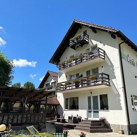 Casuta De Langa Izvor Hotell Moeciu De Sus Exteriör bild