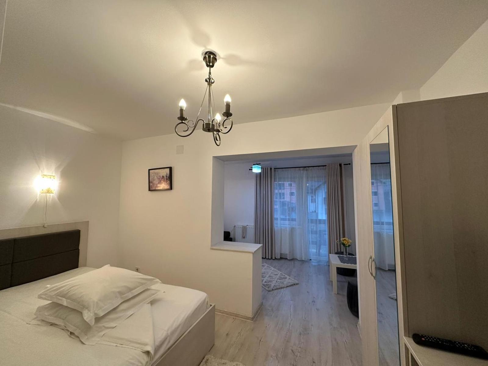 Casuta De Langa Izvor Hotell Moeciu De Sus Exteriör bild