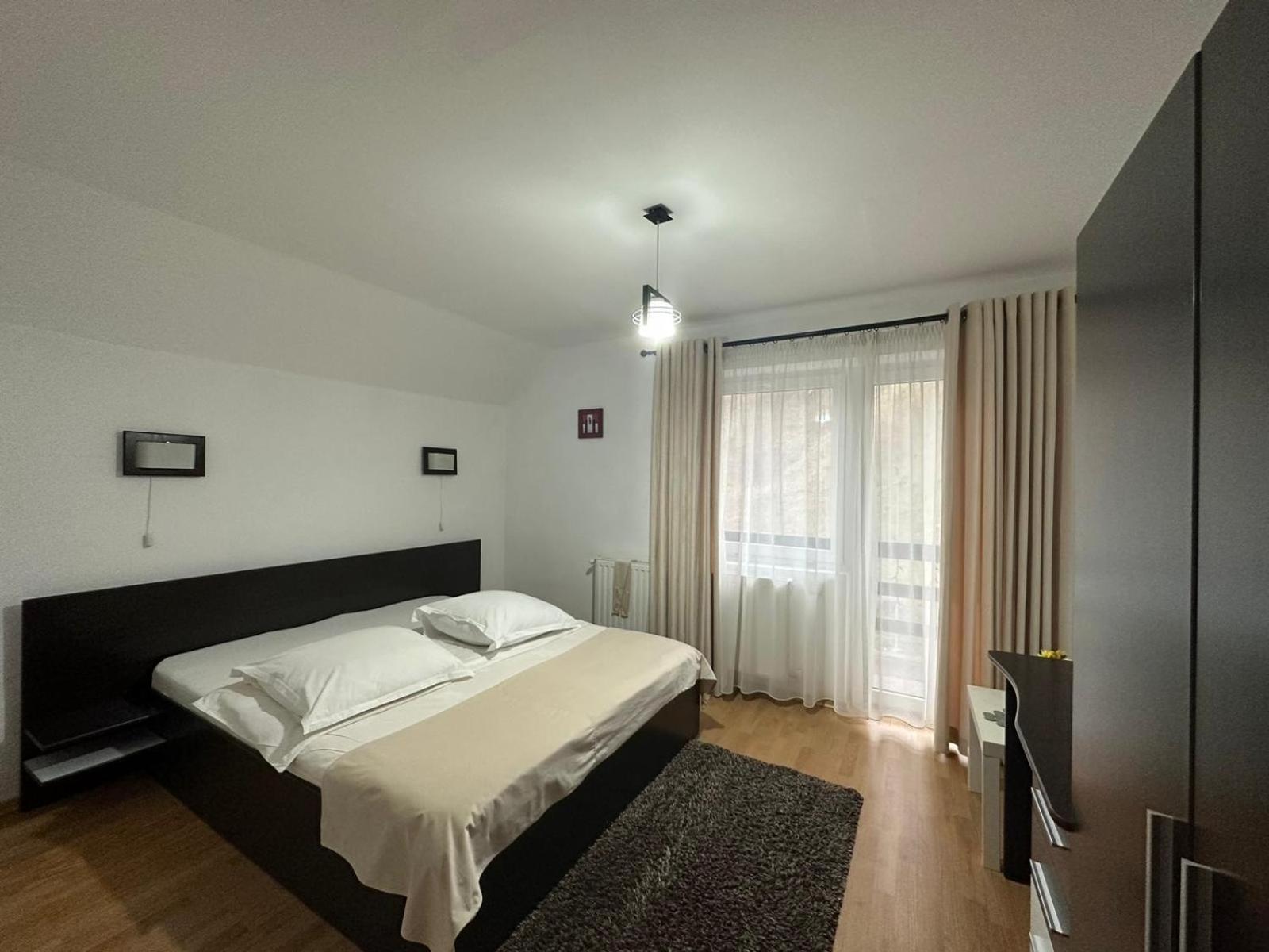Casuta De Langa Izvor Hotell Moeciu De Sus Exteriör bild